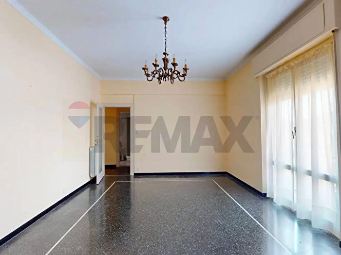 Appartamento quadrilocale in vendita in Viale Virginia Centurione Bracelli, Genova