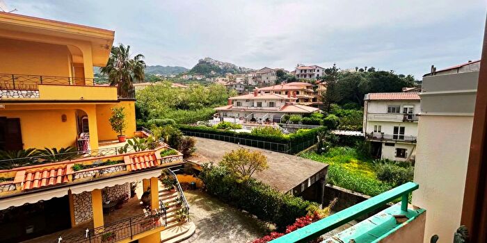 Appartamento con 5 locali in vendita in Via della Repubblica, Belvedere Marittimo