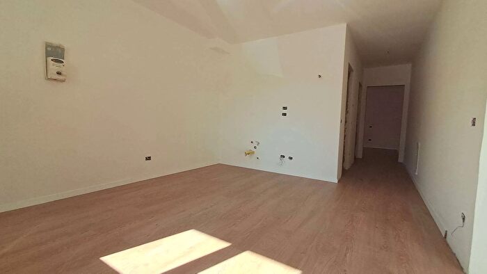 Appartamento bilocale in vendita in Ancona