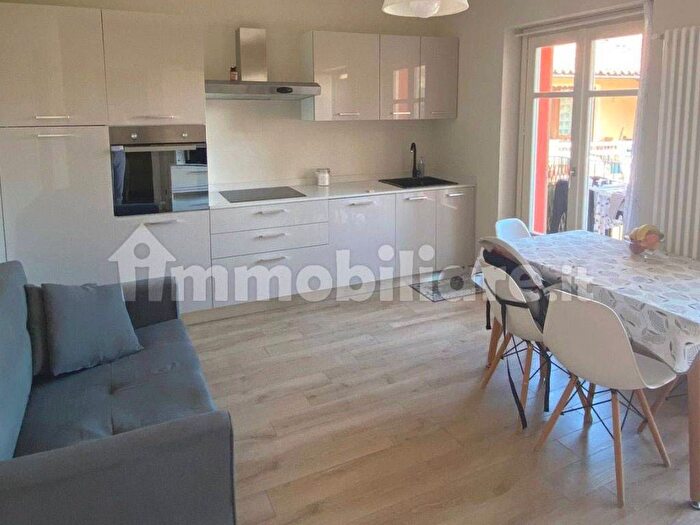 Appartamento trilocale in affitto in Centro, Villanova Mondovì
