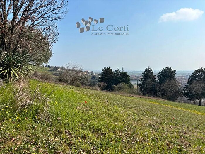 Casa con 5 locali in vendita in Sossano