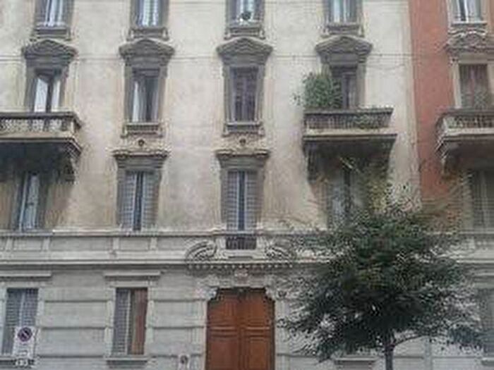 Casa bilocale in affitto in Via Federico Ozanam, Buenos Aires, Milano