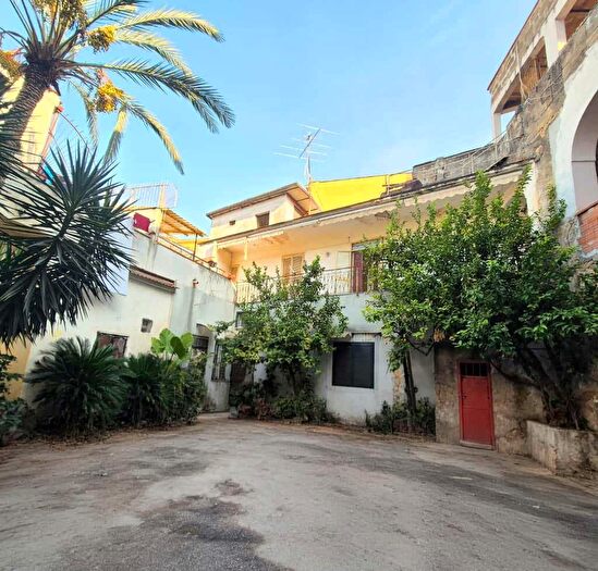 Appartamento quadrilocale in vendita in Caivano