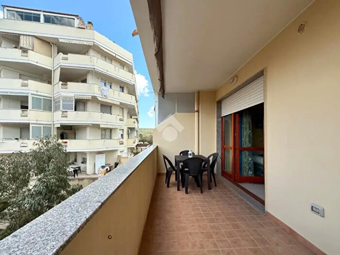 Appartamento trilocale in vendita in Via Edison, Alghero