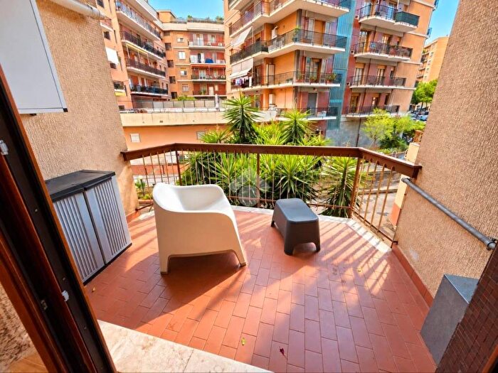 Appartamento quadrilocale in vendita in Corso Tardy e Benech, Oltreletimbro Santa Rita, Savona