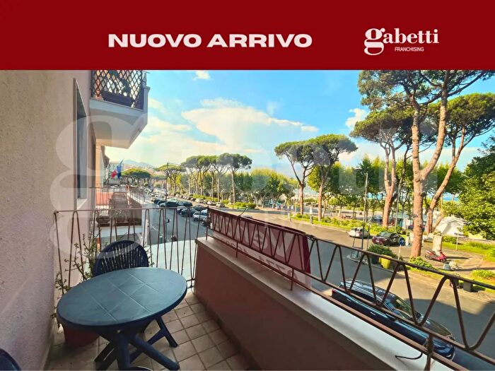 Appartamento quadrilocale in vendita in Via E Filiberto, Gaeta