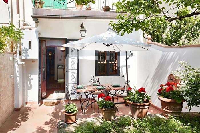 Appartamento monolocale in affitto in Via Romana, Firenze