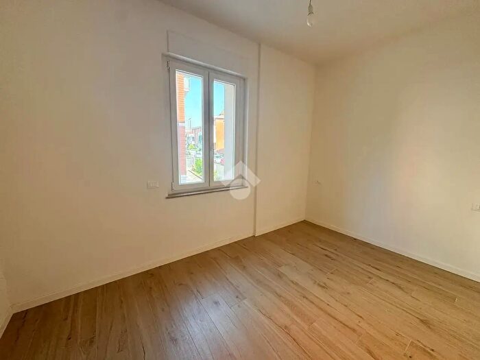 Appartamento trilocale in vendita in Via Antonio Gramsci, Piacenza