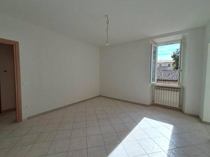 Appartamento trilocale in vendita in Via Quinto Curzio Rufo, Ascoli Piceno