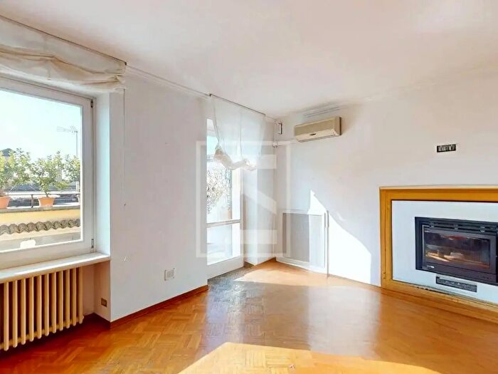 Appartamento con 7 locali in vendita in Corso Zanardelli, Gardone Riviera