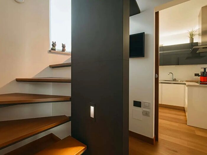Appartamento monolocale in affitto in Viale Romolo a, Milano