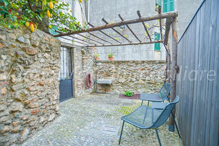 Appartamento bilocale in affitto in Via Vico Chiuso, Borgio Verezzi