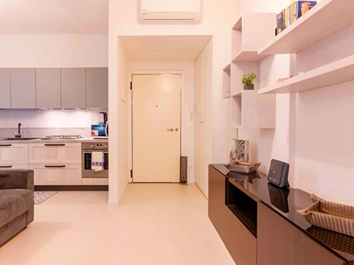 Appartamento bilocale in affitto in Via Franco Bolognese, Bolognina, Bologna