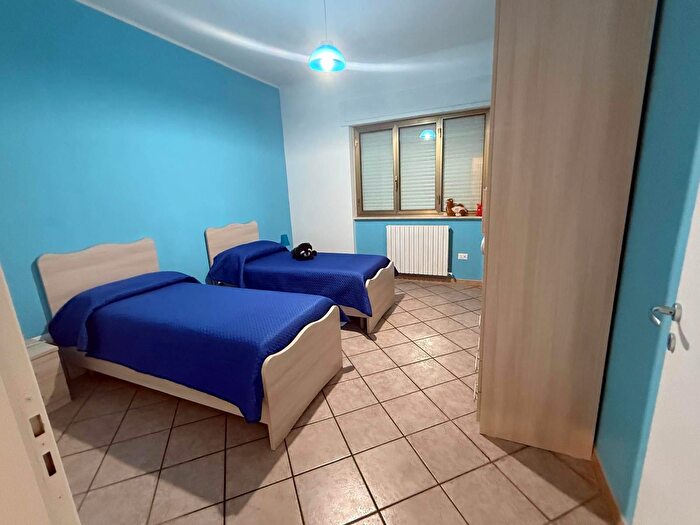 Appartamento con 7 locali in vendita in Dipignano