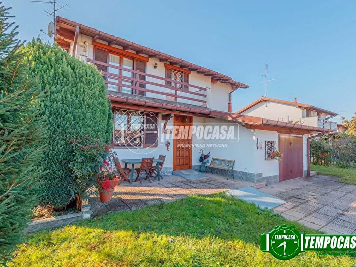 Casa con 5 locali in vendita in Via G Verdi, Gudo Visconti