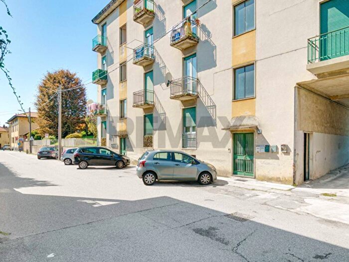 Appartamento bilocale in affitto in via Mazzini, Arsago Seprio