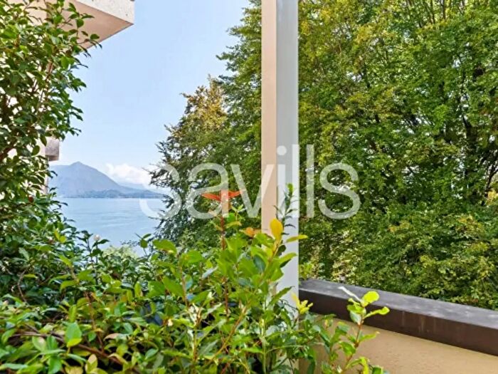 Casa con 5 locali in vendita in Via Sempione Nord, Stresa