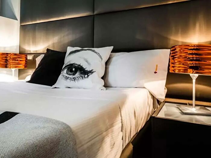 Appartamento monolocale in affitto in Via Ciovasso, Milano