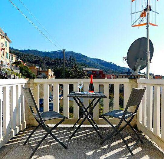 Appartamento trilocale in affitto in Centro, Levanto