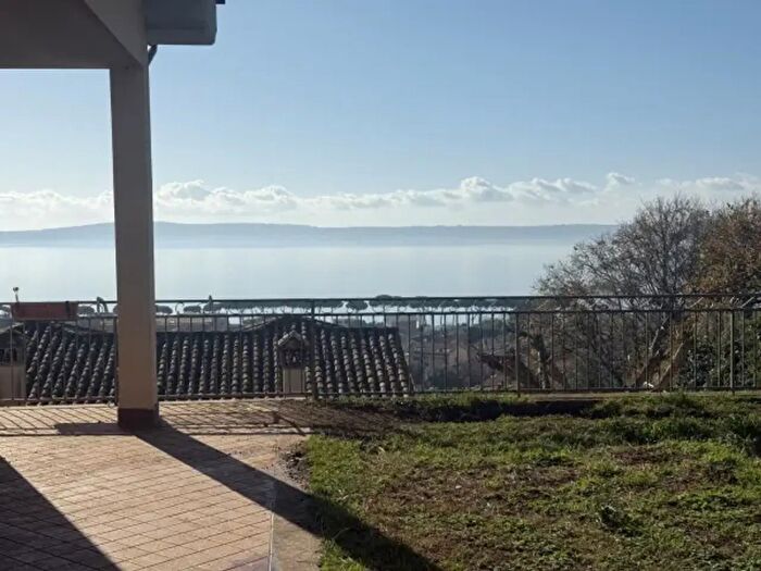 Casa con 5 locali in vendita in Via Vigna Rosa, Trevignano Romano