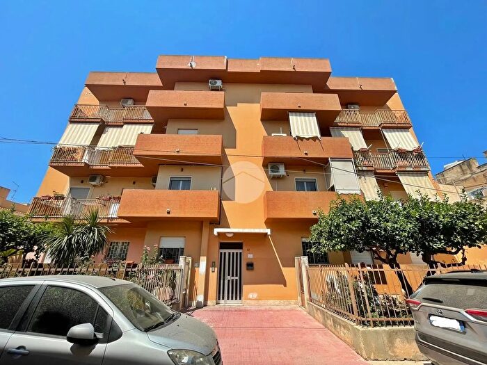 Appartamento quadrilocale in vendita in Via Giuseppe Titolo, Trapani