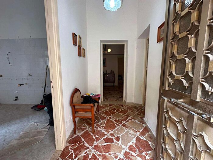 Appartamento con 7 locali in vendita in Marsala