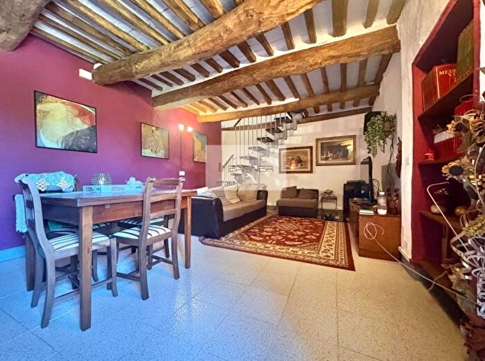 Casa con 10 locali in vendita in SantAngelo Lucca Italia, Lucca