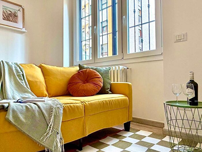 Appartamento bilocale in affitto in Via Gianfranco Zuretti, Cascina dei Pomi, Milano