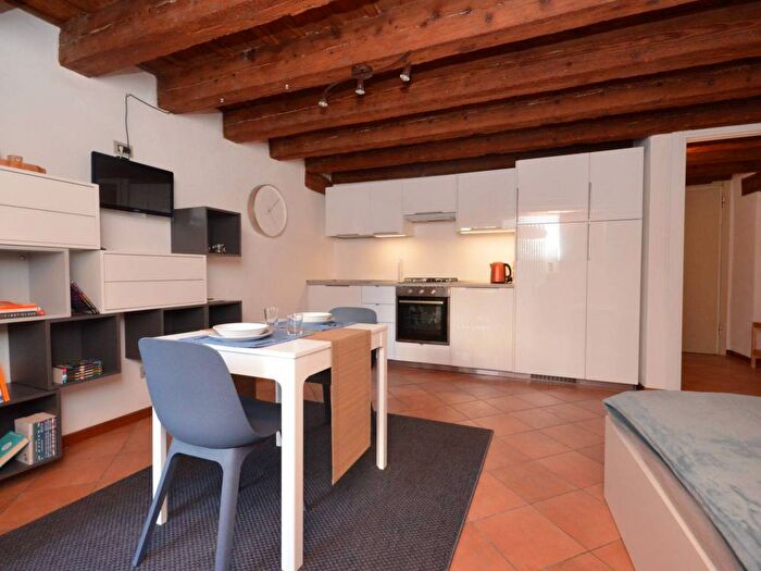 Appartamento monolocale in affitto in Contra San Marco, Centro Storico, Vicenza