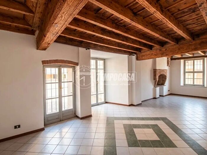 Appartamento con 5 locali in vendita in Via Giovanni Giolitti, Mondovi