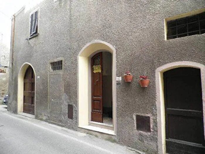 Appartamento trilocale in vendita in Chianni