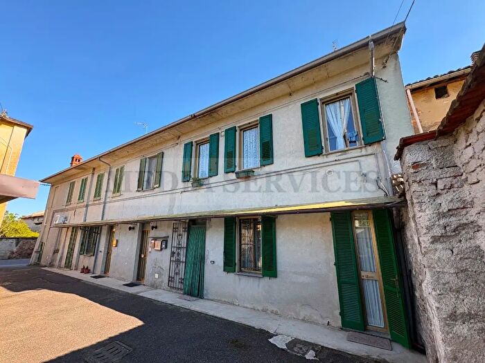 Appartamento trilocale in vendita in Via Giuseppe Garibaldi N°, Mede