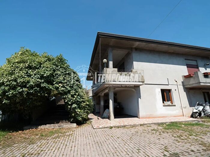 Casa trilocale in vendita in Via Pelosa B, Mestrino