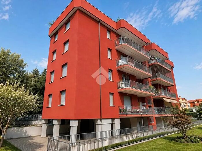 Appartamento trilocale in vendita in Novate Milanese