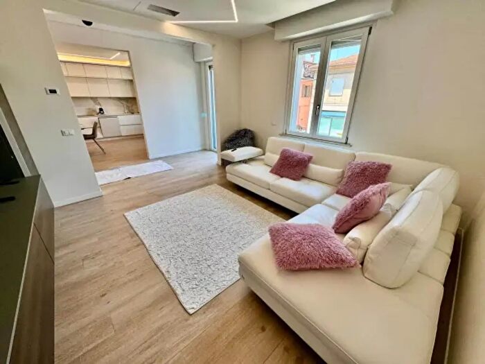 Appartamento trilocale in vendita in Via Agazzano, Rottofreno