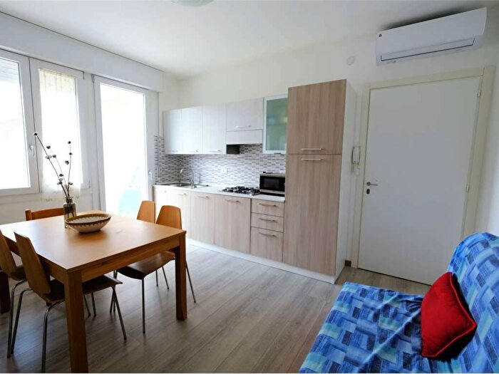 Appartamento trilocale in affitto in via alghe rosse, Lido Centro Ovest, Jesolo