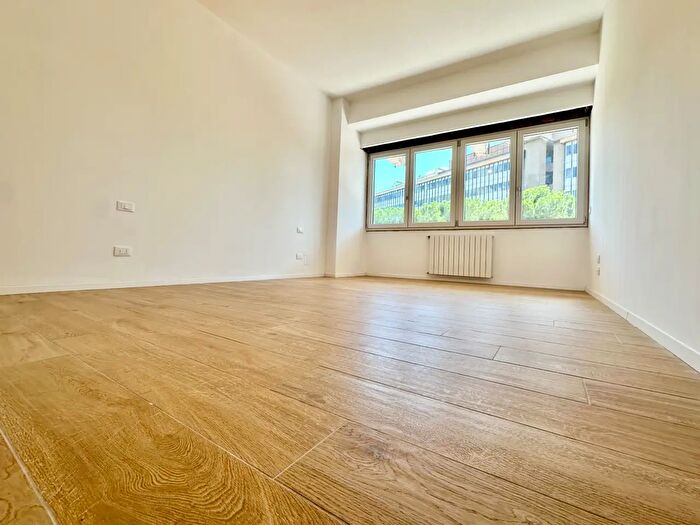 Appartamento quadrilocale in vendita in Via Leone Pancaldo, Firenze