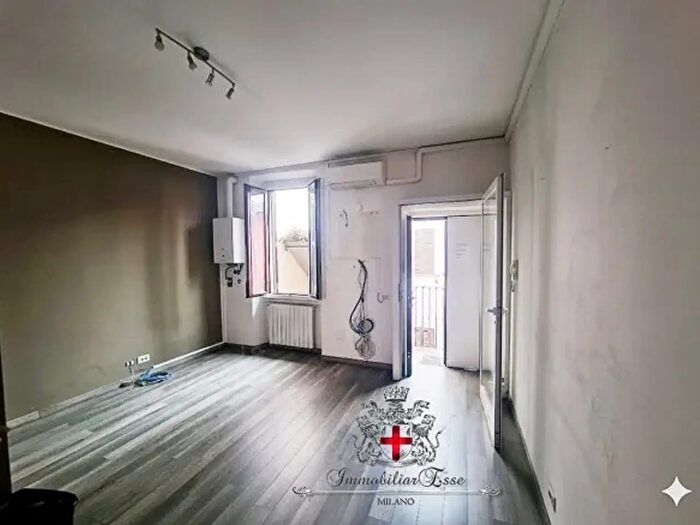 Appartamento bilocale in vendita in Via Novara, Milano