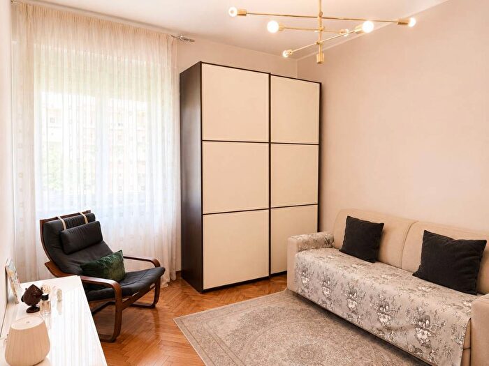 Appartamento bilocale in affitto in Via Val Passiria, Bologna Sulmona, Milano