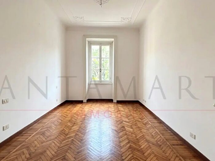 Appartamento trilocale in affitto in Viale Emilio Caldara, Milano