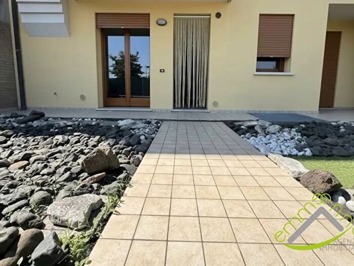 Appartamento bilocale in vendita in Via Dante, Campolongo Maggiore