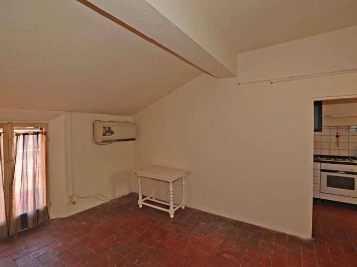 Appartamento quadrilocale in affitto in Via Castiglione, Santo Stefano, Bologna