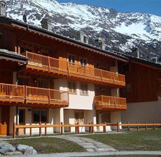 Appartamento con 6 locali in vendita in La Thuile
