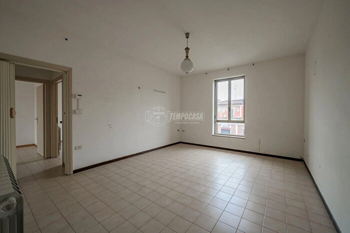 Appartamento trilocale in vendita in Via Emilia Interna, Castel Bolognese