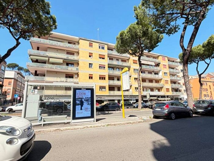 Appartamento quadrilocale in affitto in Via Gregorio VII, Gregorio VII Piccolomini, Roma