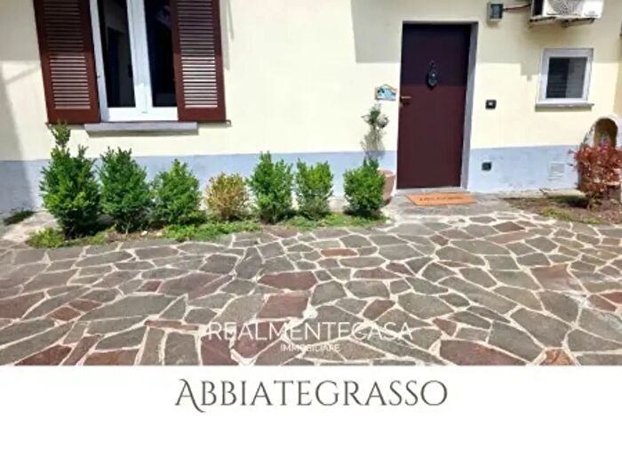 Appartamento bilocale in vendita in Via Ticino, Abbiategrasso