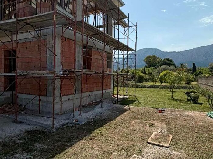 Casa con 5 locali in vendita in Via Magellano, Carini