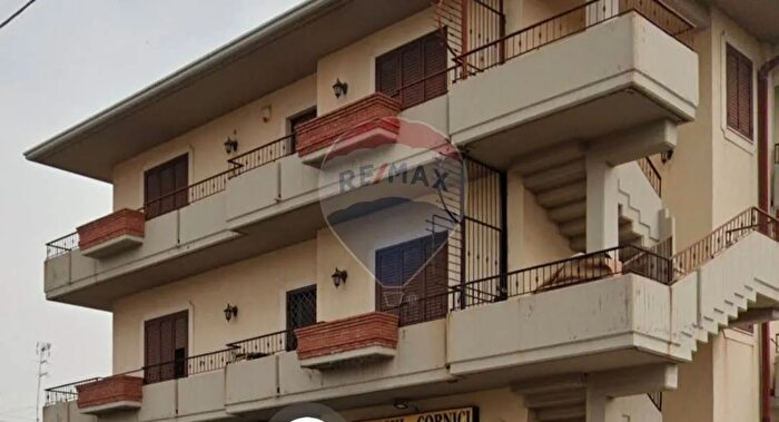 Appartamento trilocale in vendita in Via Macello, Catania