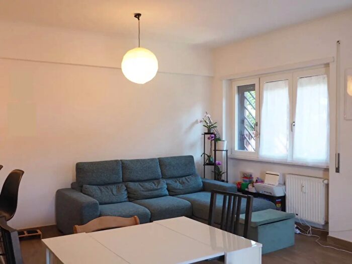 Casa trilocale in vendita in Via Mar della Cina, Roma