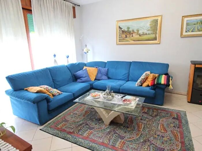 Casa con 5 locali in vendita in Lonigo